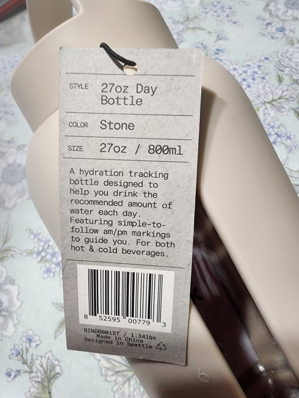 Hydration Tracking Day Bottle - Stone